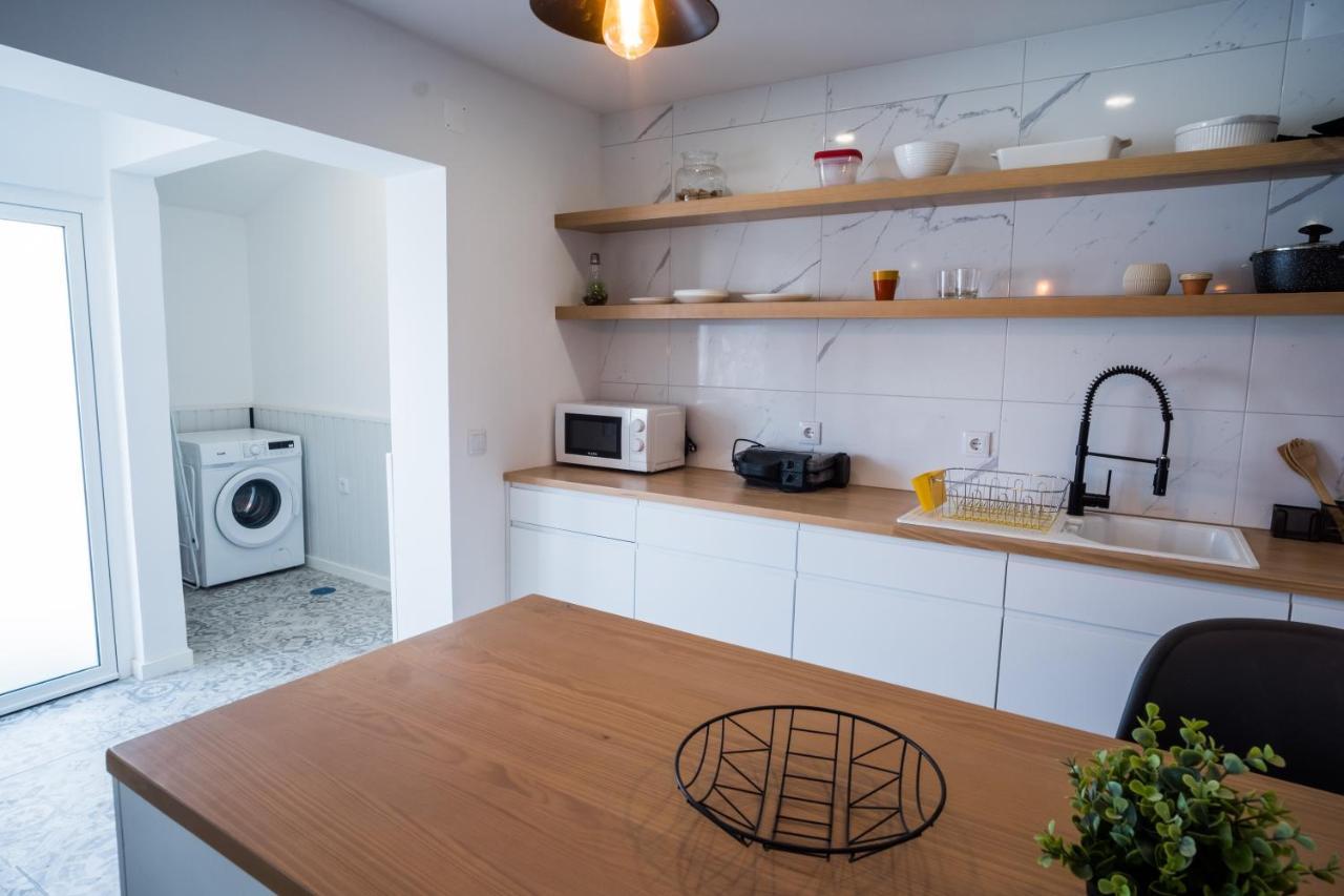 Forte Beach House Nazare Bagian luar foto